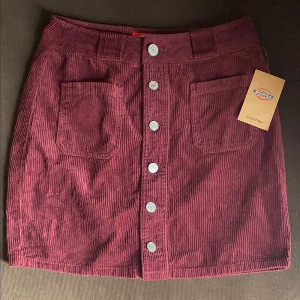 dickies burgundy button up skirt